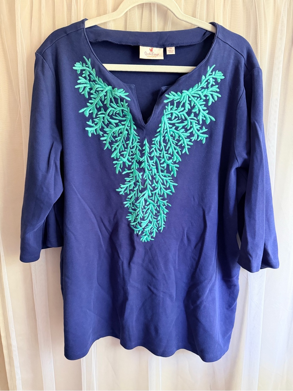 Quacker Factory Navy Tunic with Teal Embroidery coral design sz 2xl
